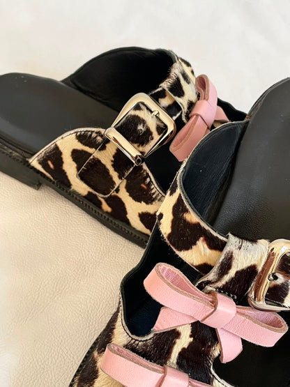 1. LARS LEOPARD + PINK BOWS