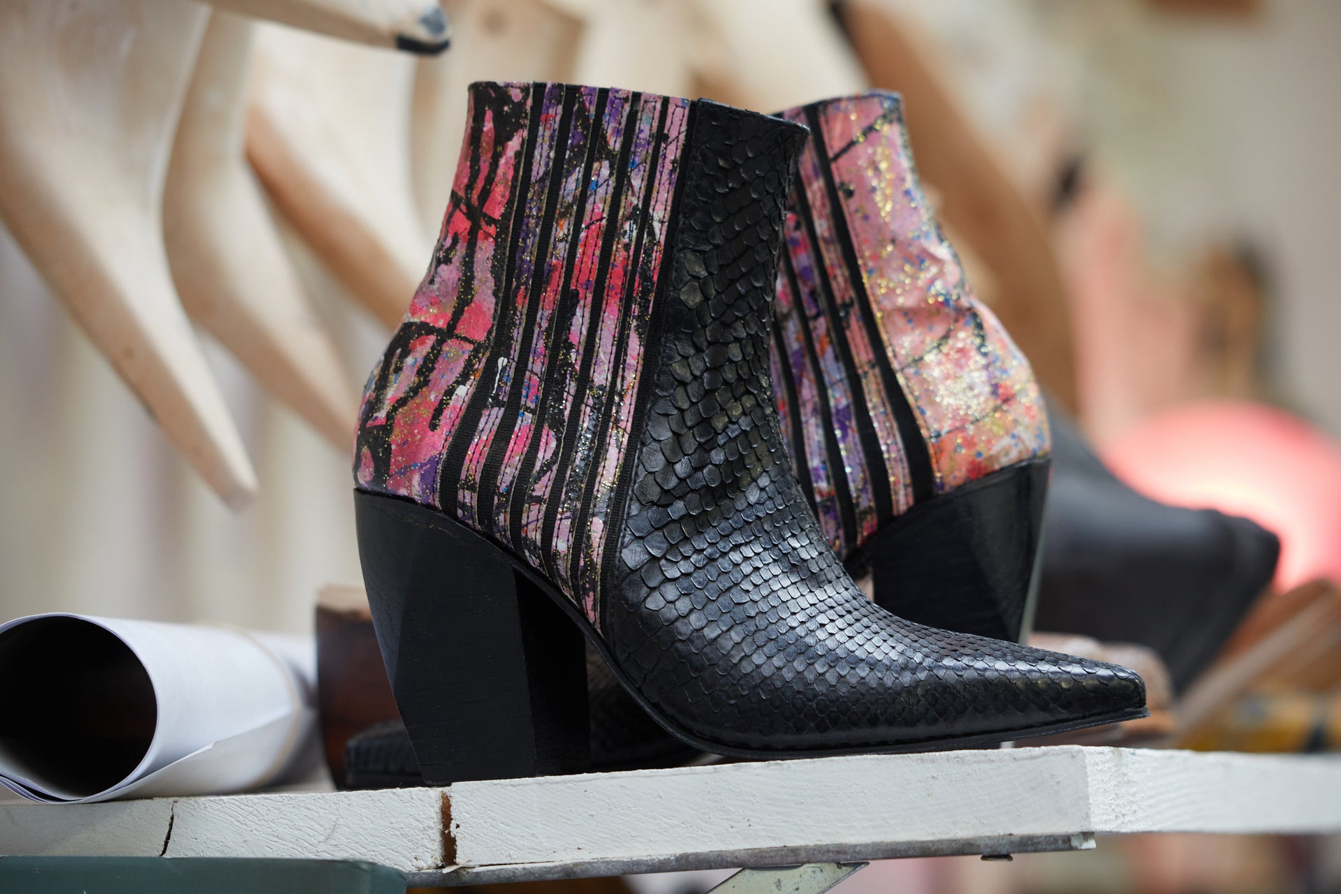 ANKLE BOOTS WITH ELASTIC ⎟MADE FOR J.D.